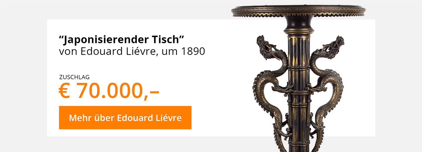Der "Japonisierender Tisch" von Edouard Lievre wurde im Auktionshaus Yves Siebers in Stuttgart versteigert.